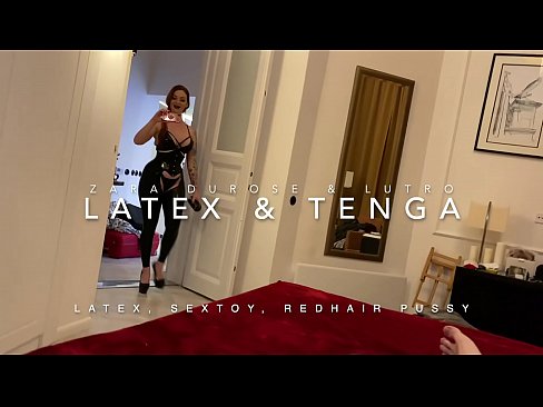 ❤️ Sorellastra rossa in costume di lattice scopata da fratellastro ☑ Solo porno à co.robosexshop.ru ❤